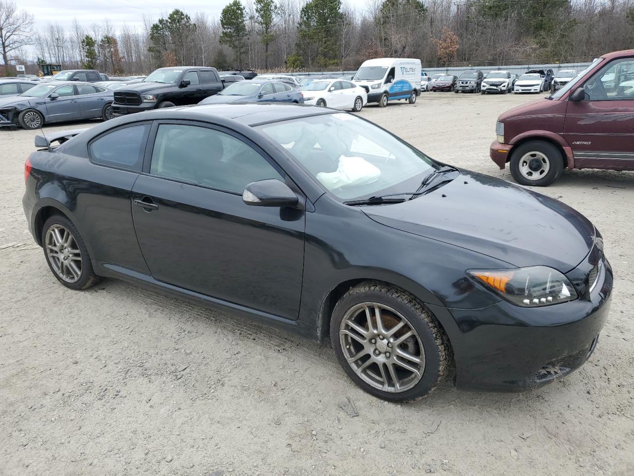 2006 TOYOTA SCION