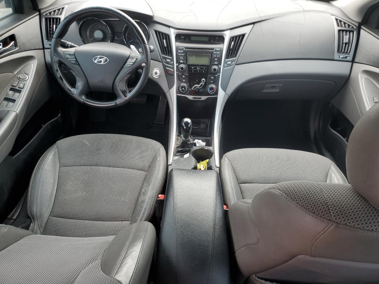 2013 HYUNDAI SONATA