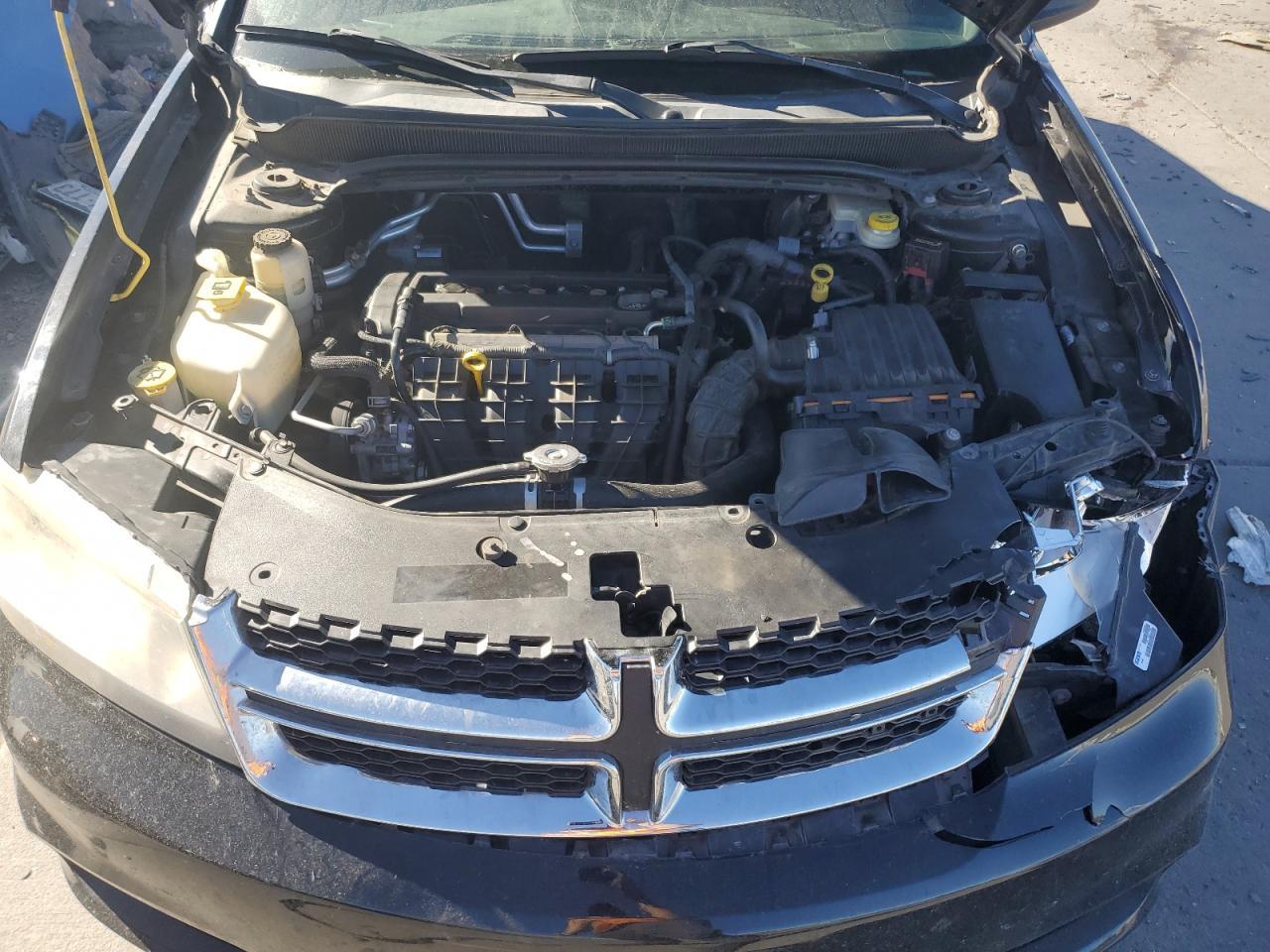 2014 DODGE Avenger
