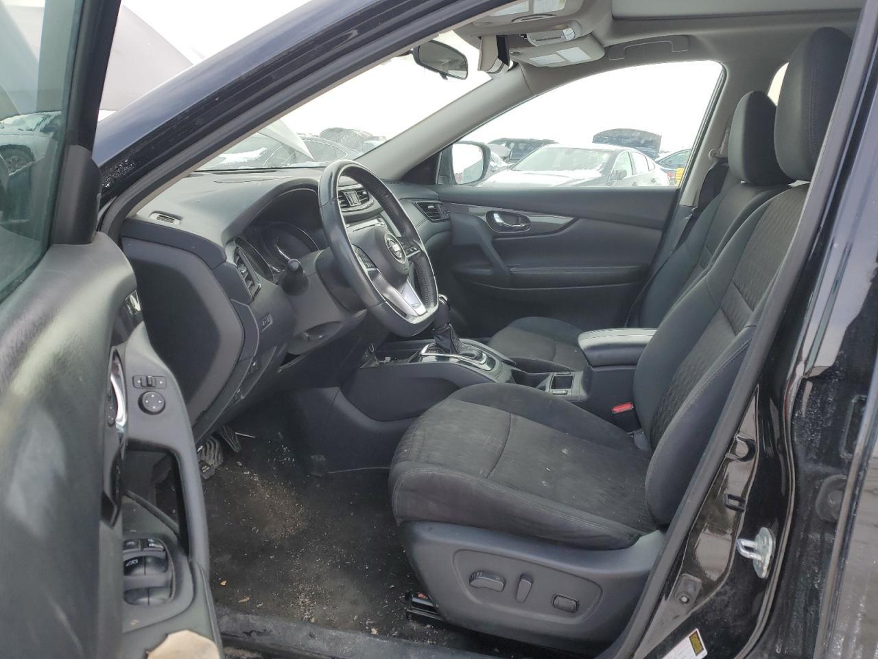 2017 NISSAN ROGUE