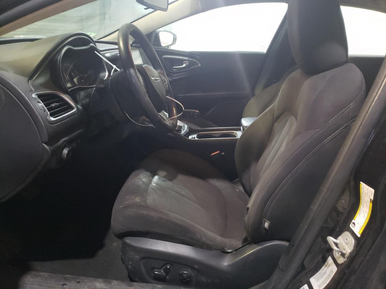 2015 CHRYSLER 200