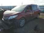 2012 TOYOTA SIENNA