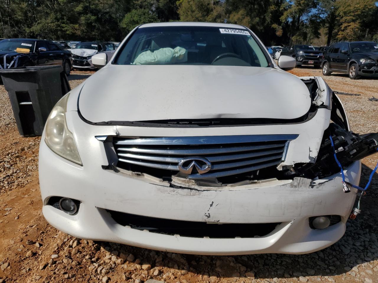2011 INFINITI G37