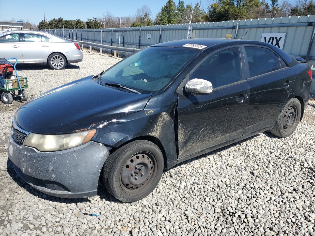 2013 KIA FORTE