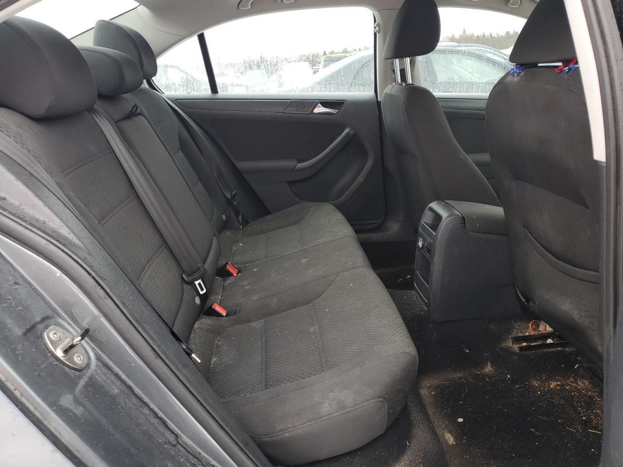 2011 VOLKSWAGEN JETTA
