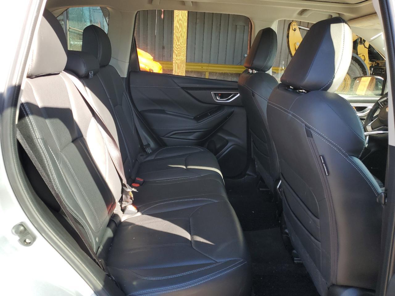 2021 SUBARU FORESTER
