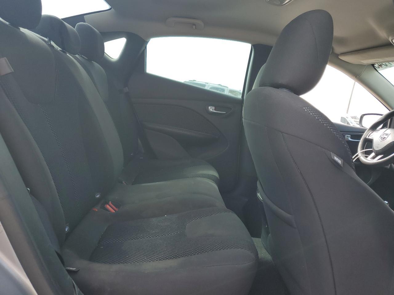 2015 DODGE Dart