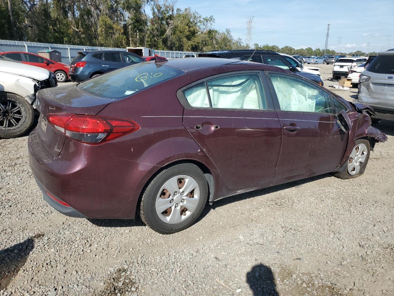 2017 KIA FORTE