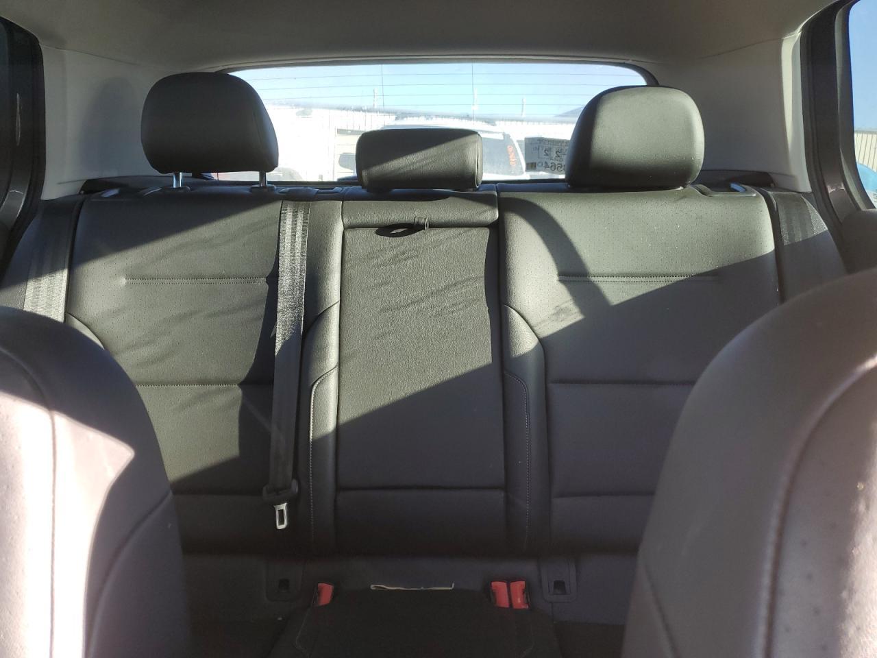 2016 VOLKSWAGEN GOLF