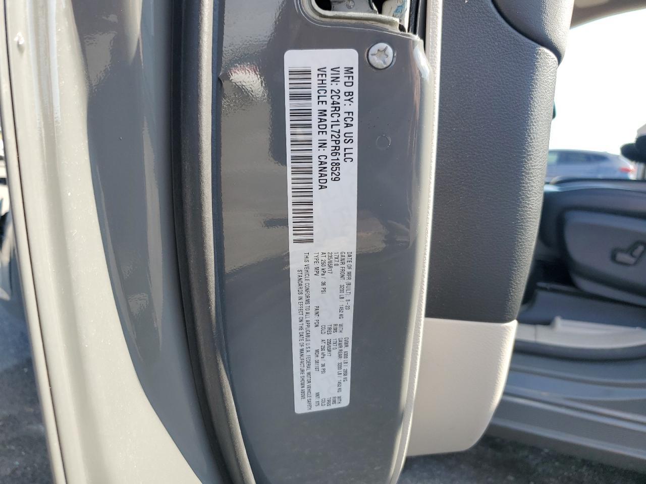 2023 CHRYSLER Pacifica
