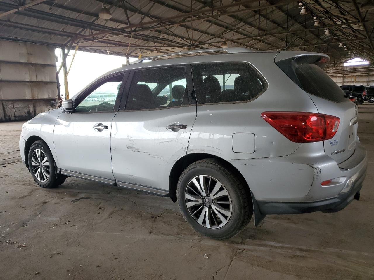 2017 NISSAN PATHFINDER