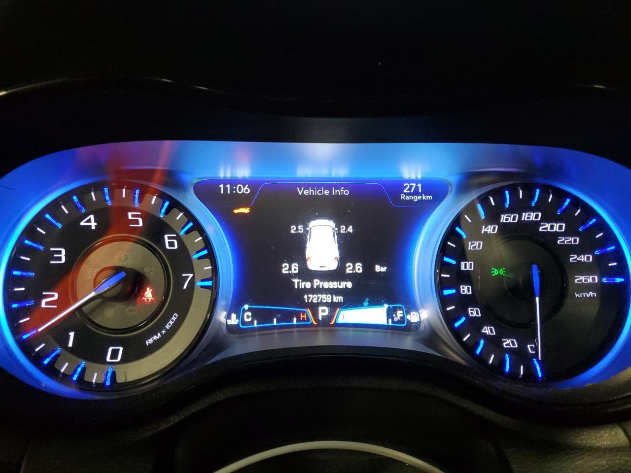 2018 CHRYSLER 300