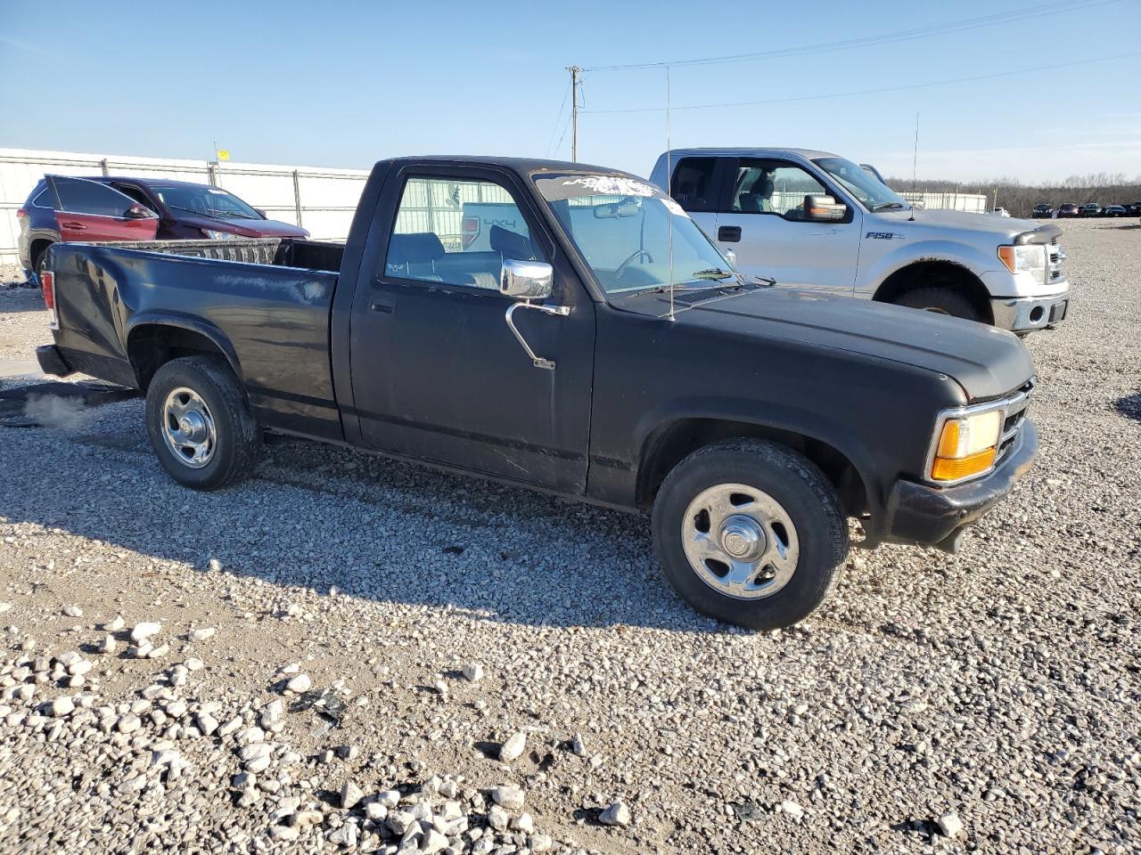 1996 DODGE Dakota