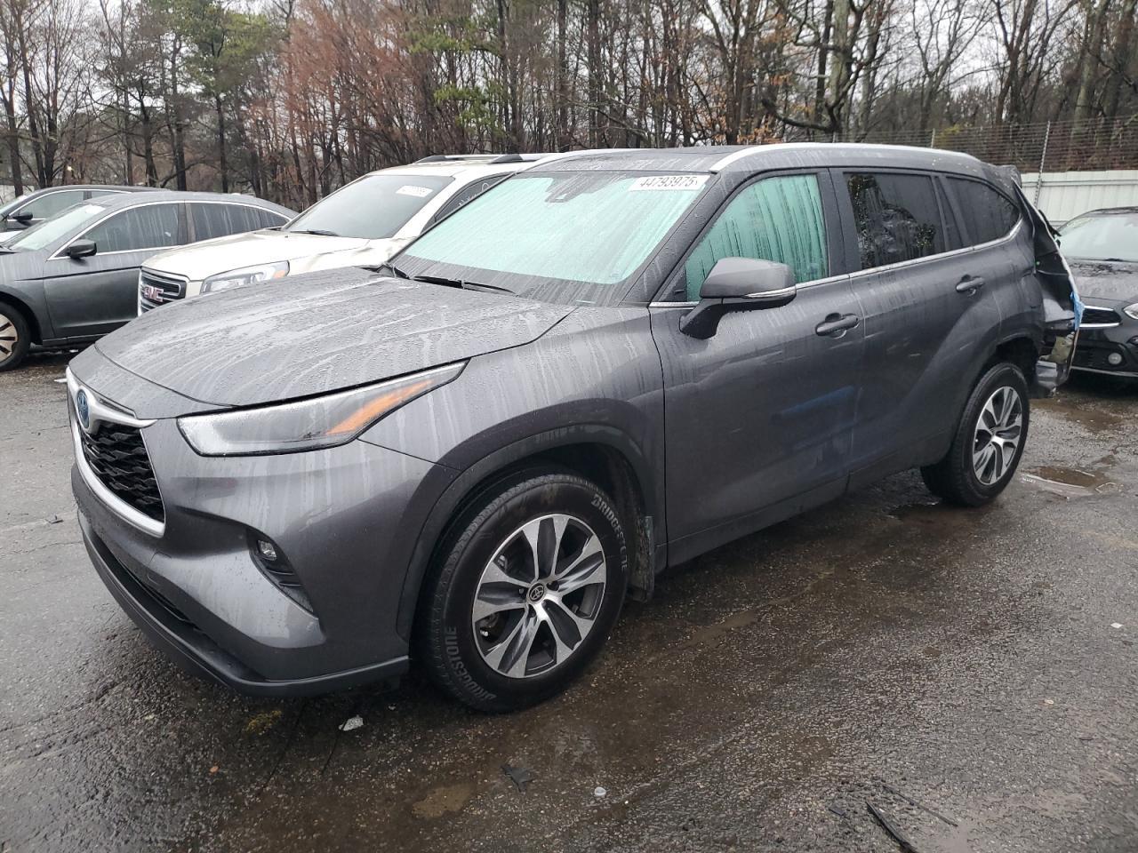 2023 TOYOTA HIGHLANDER