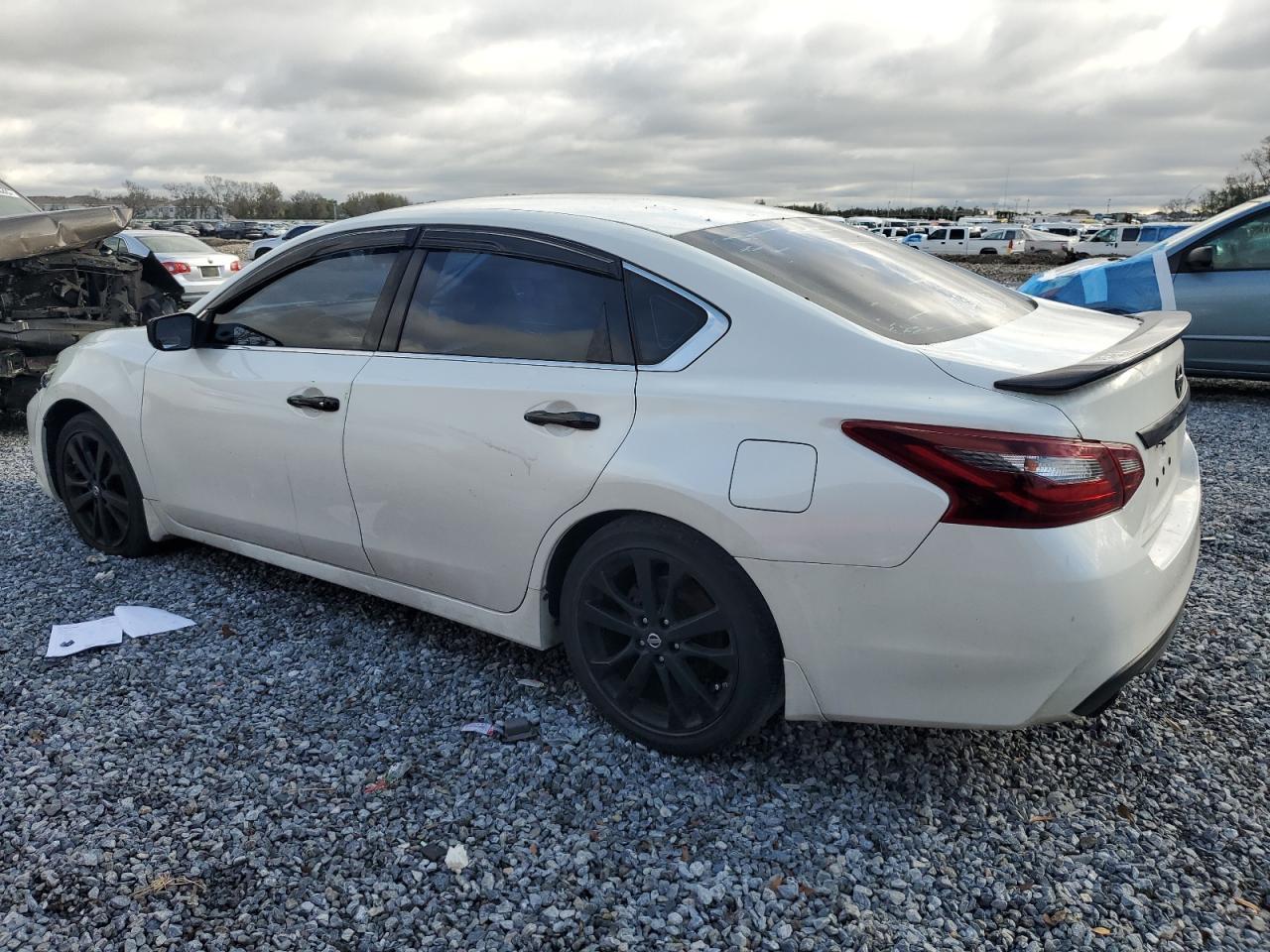 2017 NISSAN ALTIMA