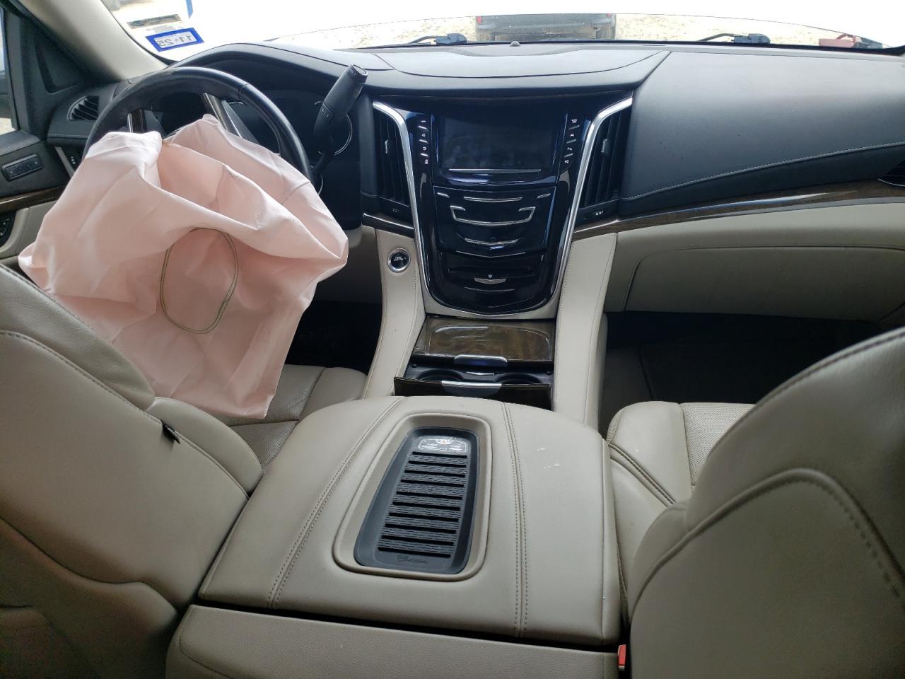 2020 CADILLAC ESCALADE
