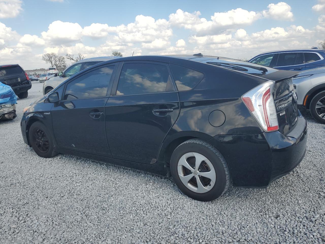 2013 TOYOTA PRIUS