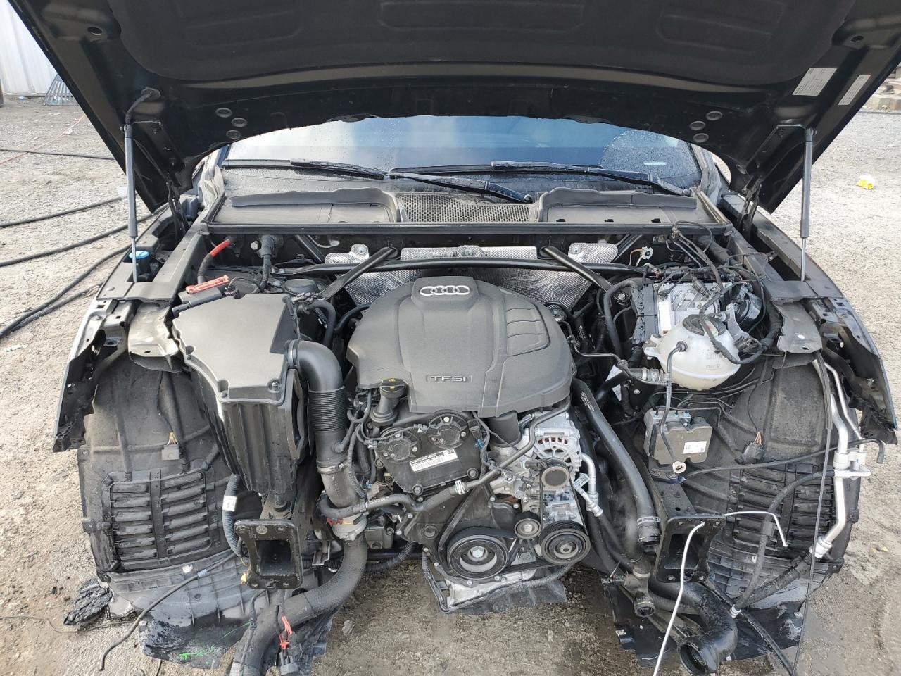 2020 AUDI Q5