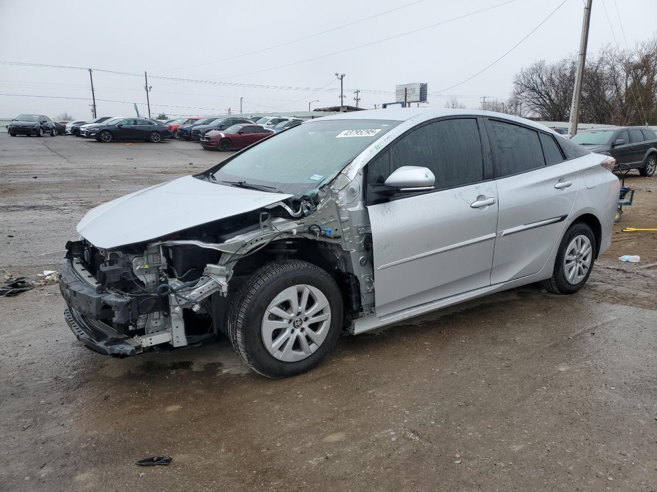2016 TOYOTA PRIUS