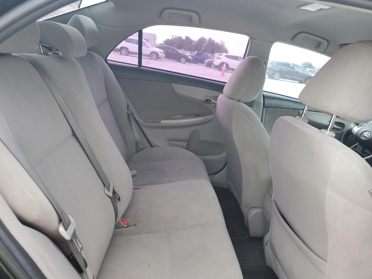2013 TOYOTA COROLLA