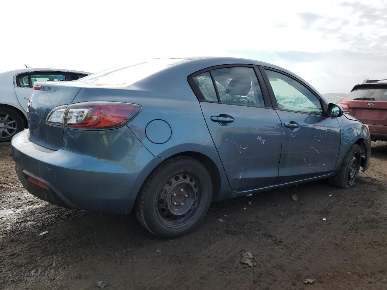 2010 MAZDA 3