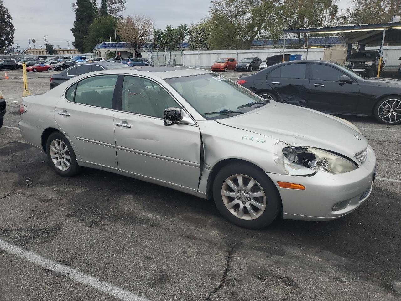2004 LEXUS ES 330