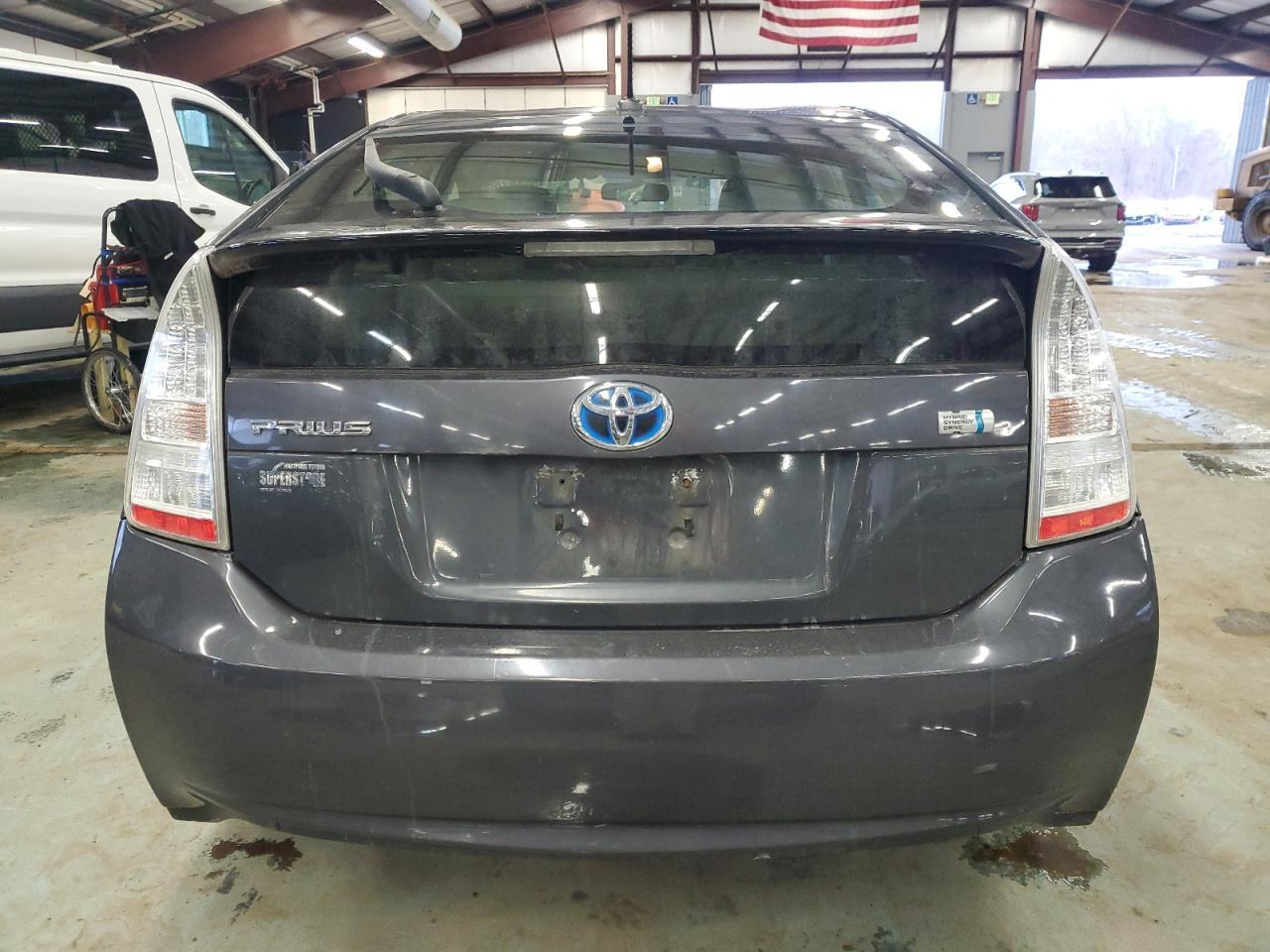 2010 TOYOTA PRIUS