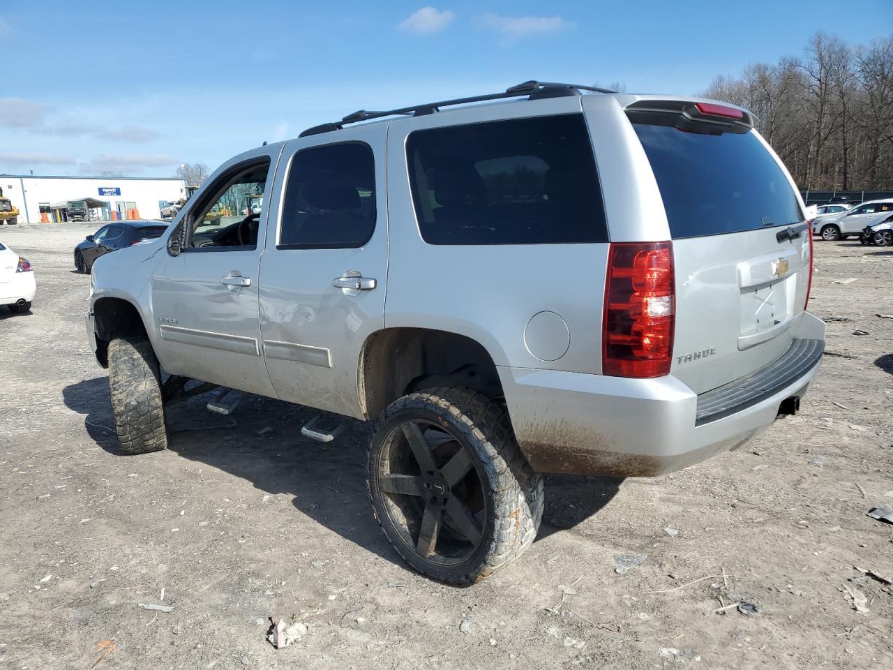 2011 CHEVROLET Tahoe