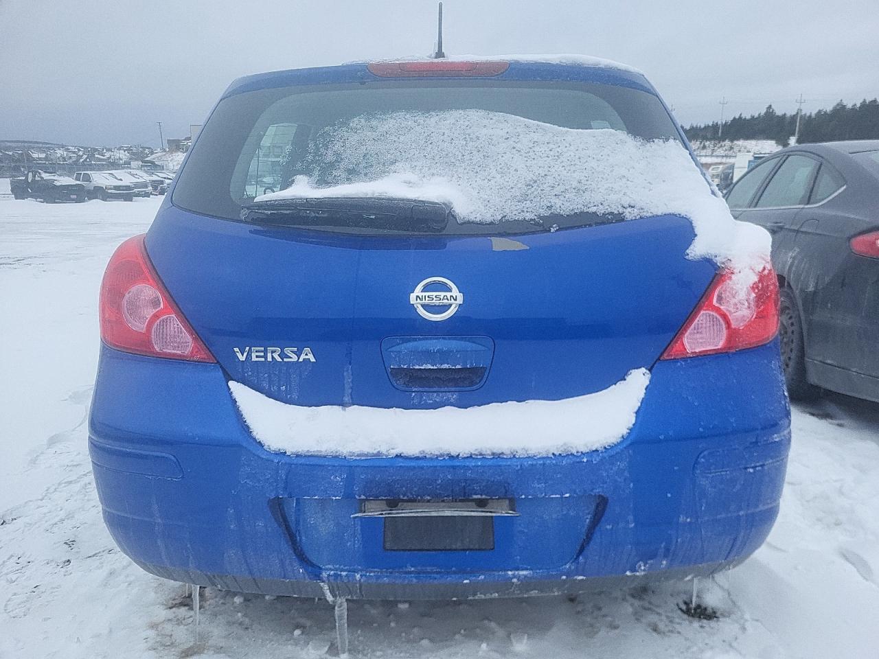 2012 NISSAN VERSA
