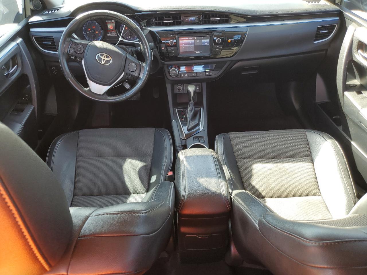 2016 TOYOTA COROLLA