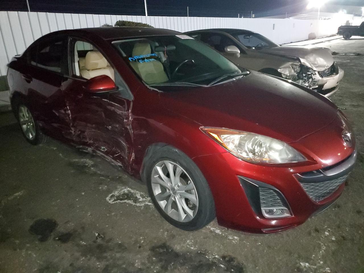2010 MAZDA 3