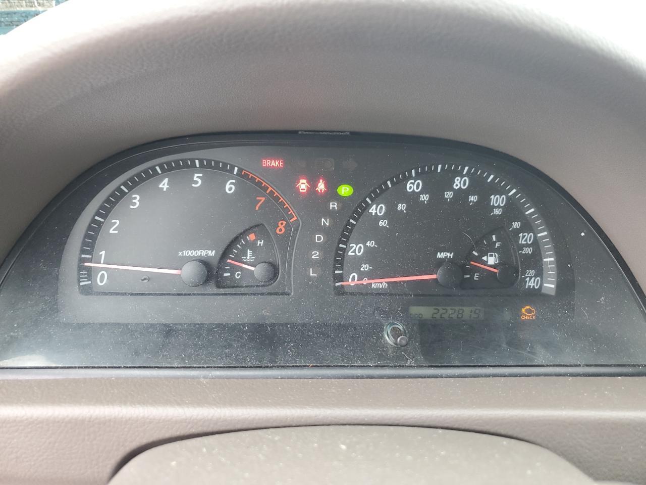 2004 TOYOTA CAMRY