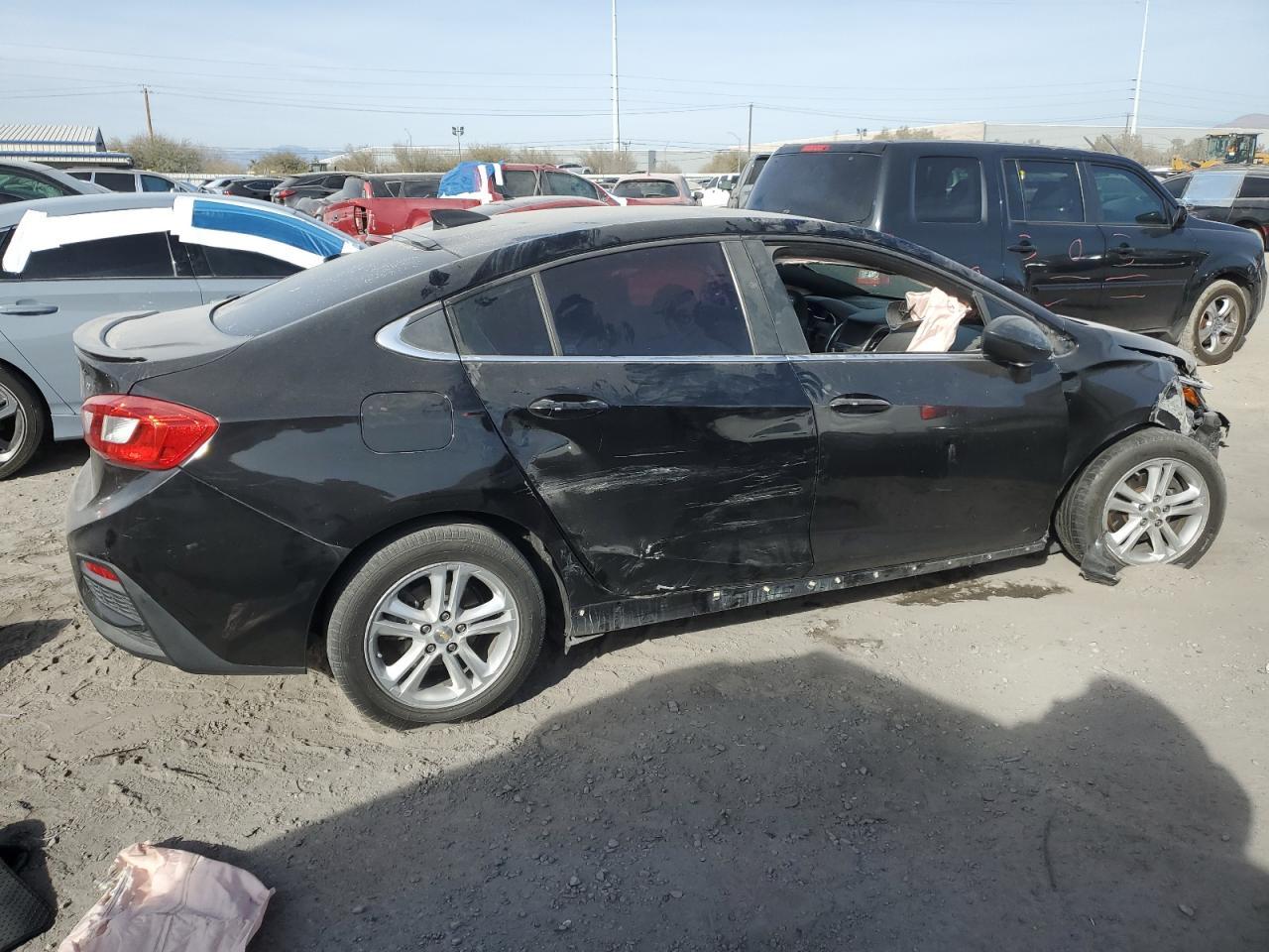 2016 CHEVROLET CRUZE
