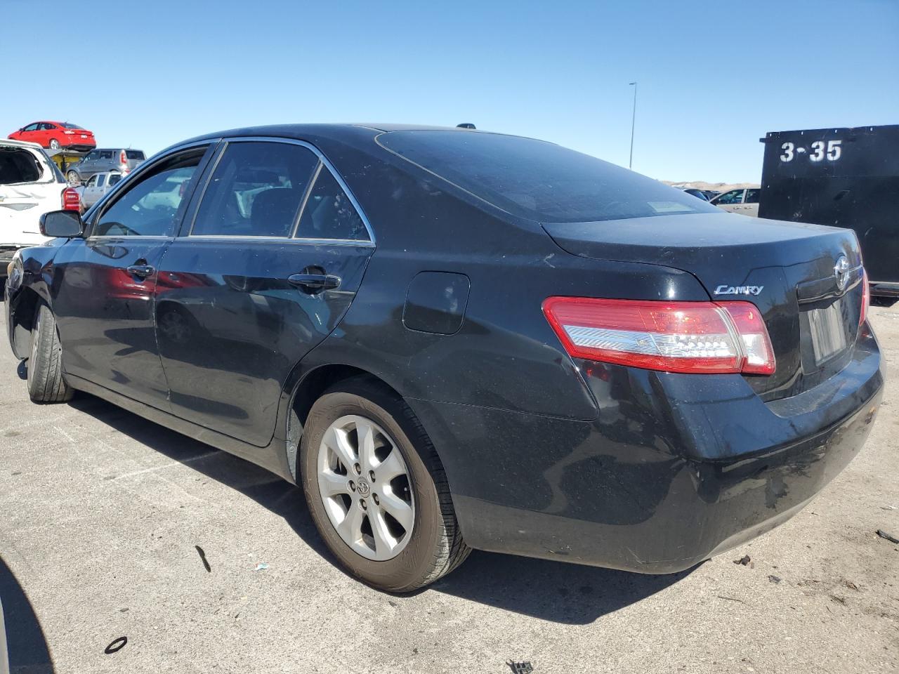 2011 TOYOTA CAMRY