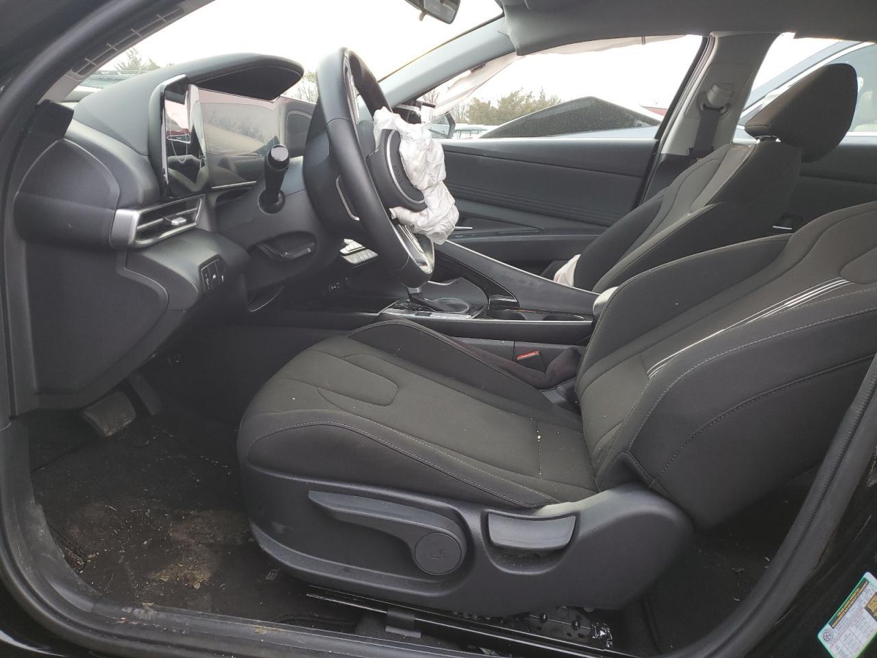2023 HYUNDAI ELANTRA