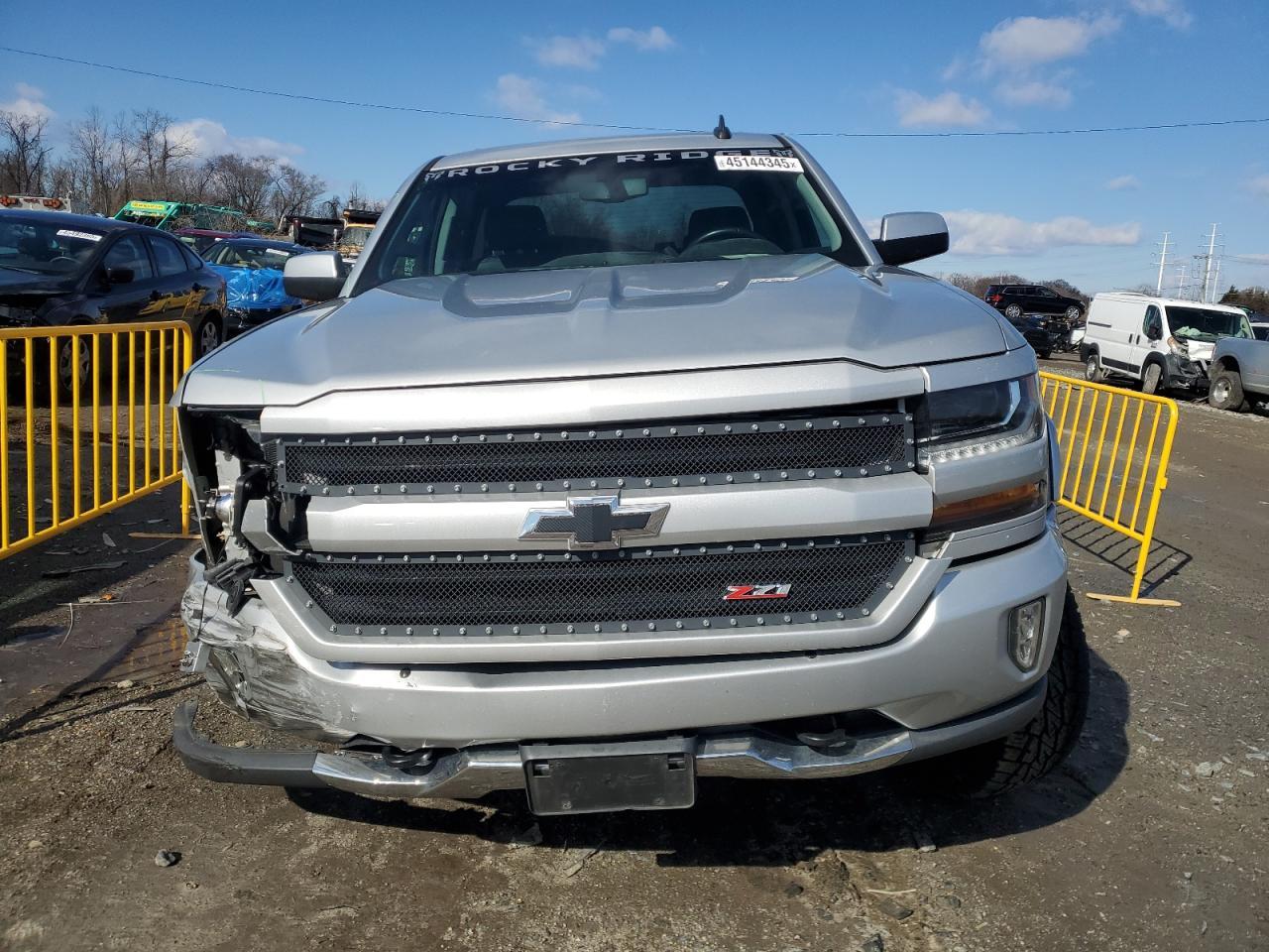2017 CHEVROLET Silverado