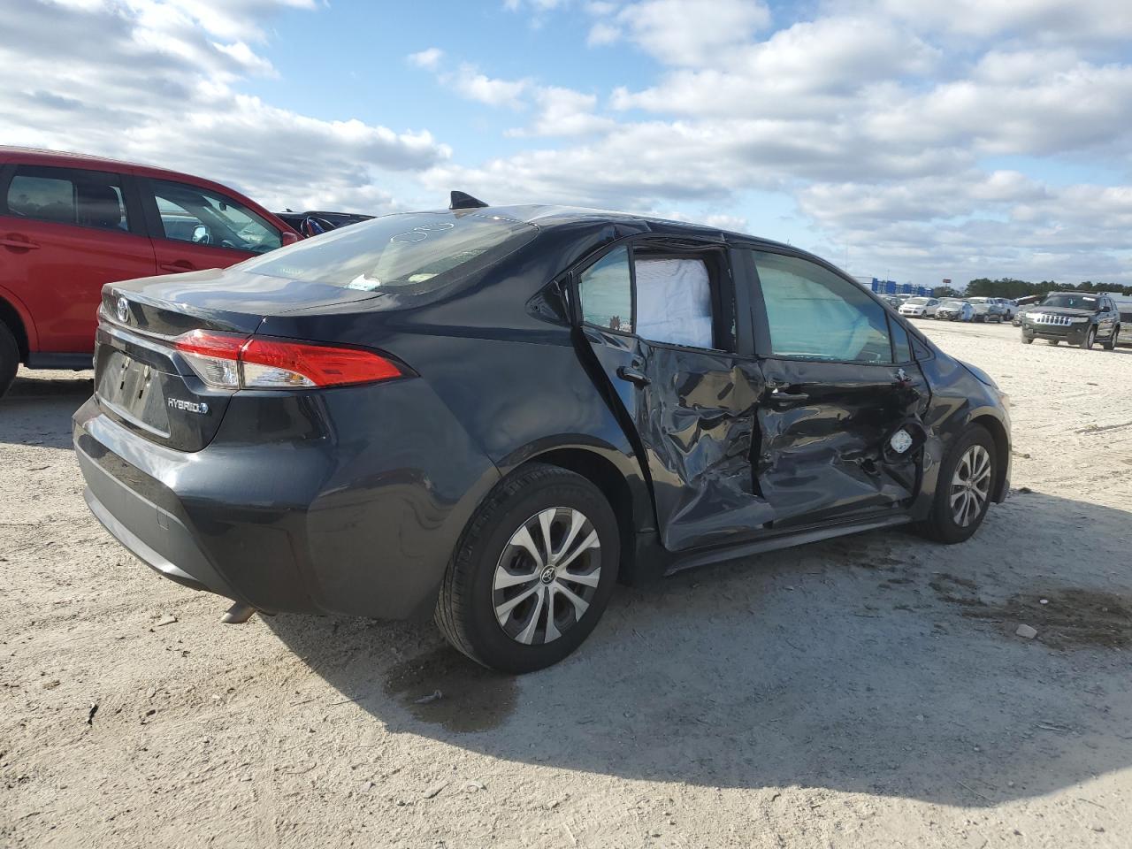 2022 TOYOTA COROLLA