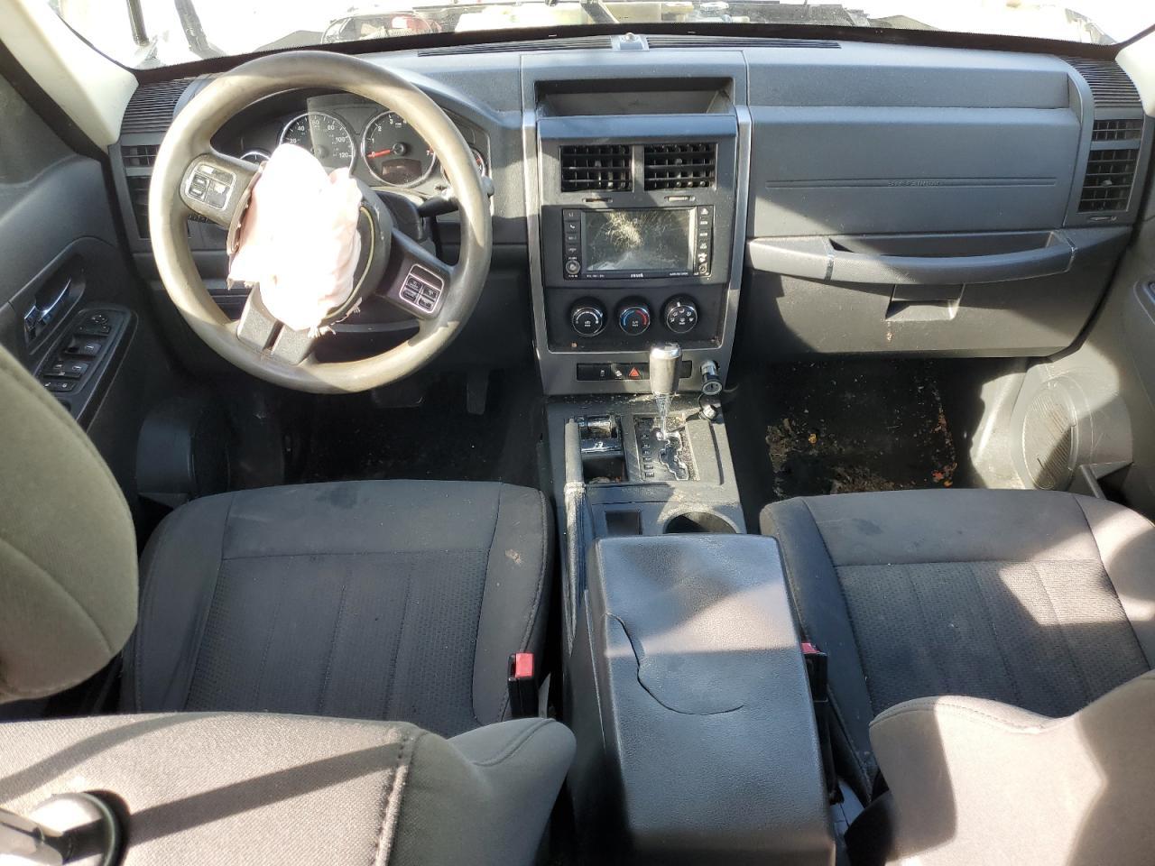 2011 JEEP Liberty