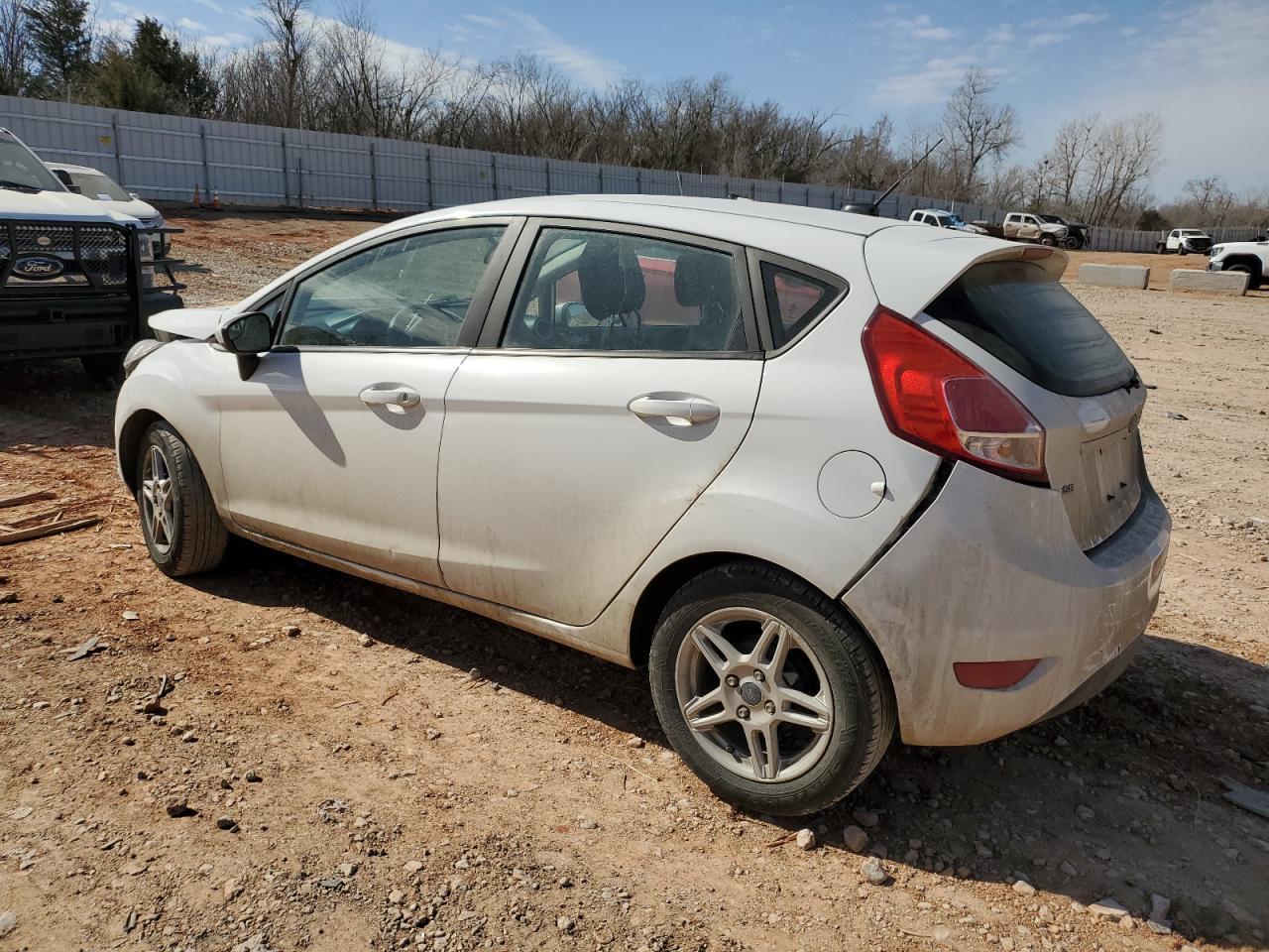 2018 FORD Fiesta