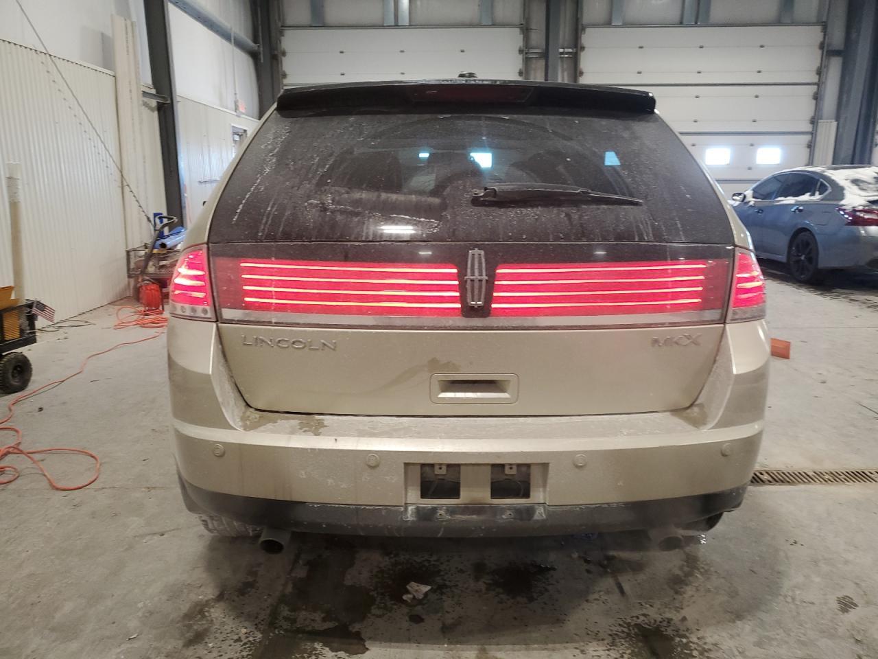 2010 LINCOLN MKX