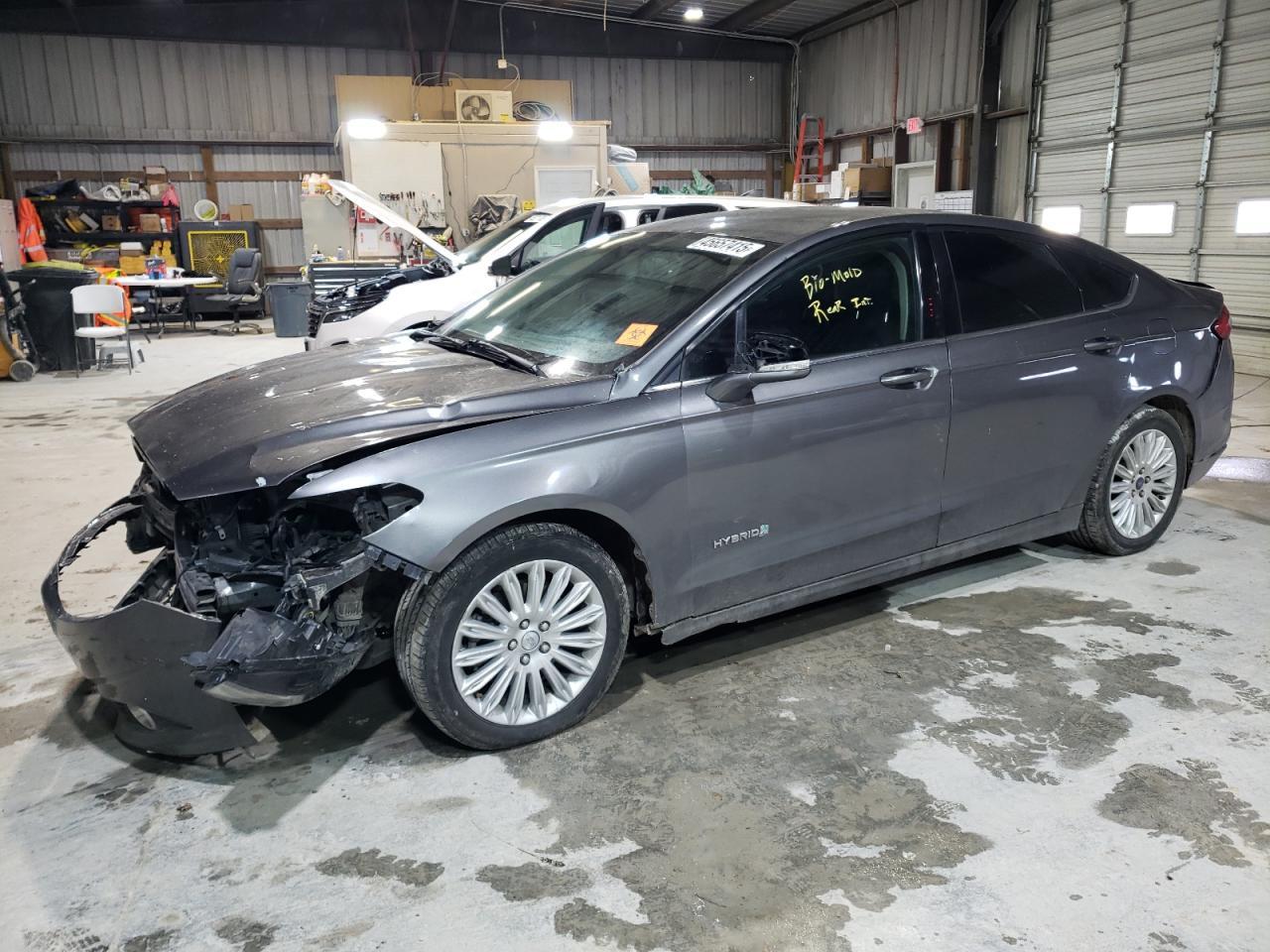 2013 FORD FUSION