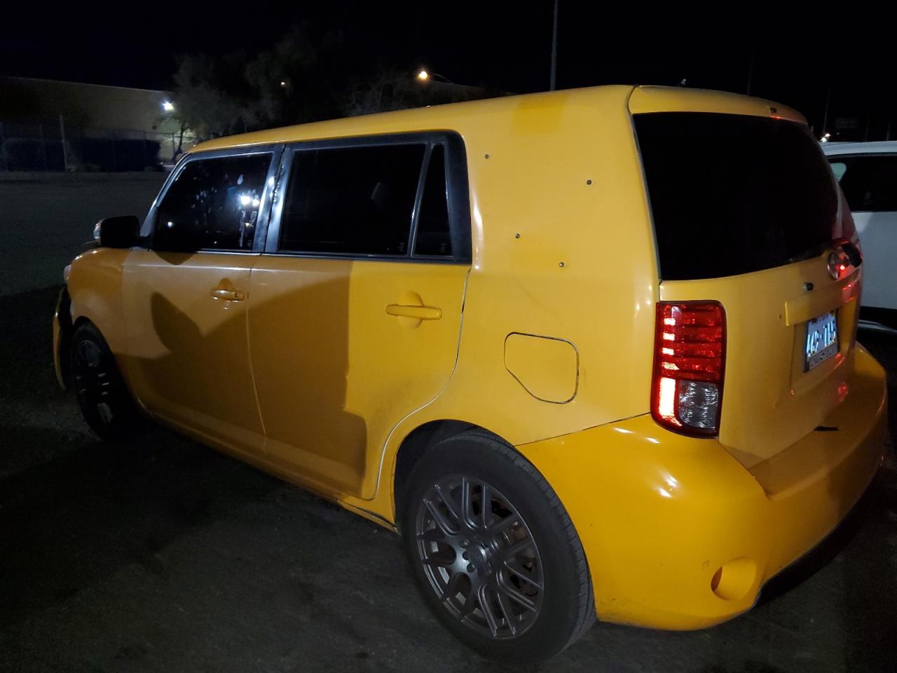 2013 TOYOTA SCION