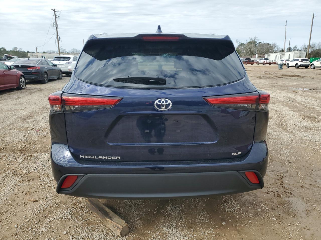 2022 TOYOTA HIGHLANDER