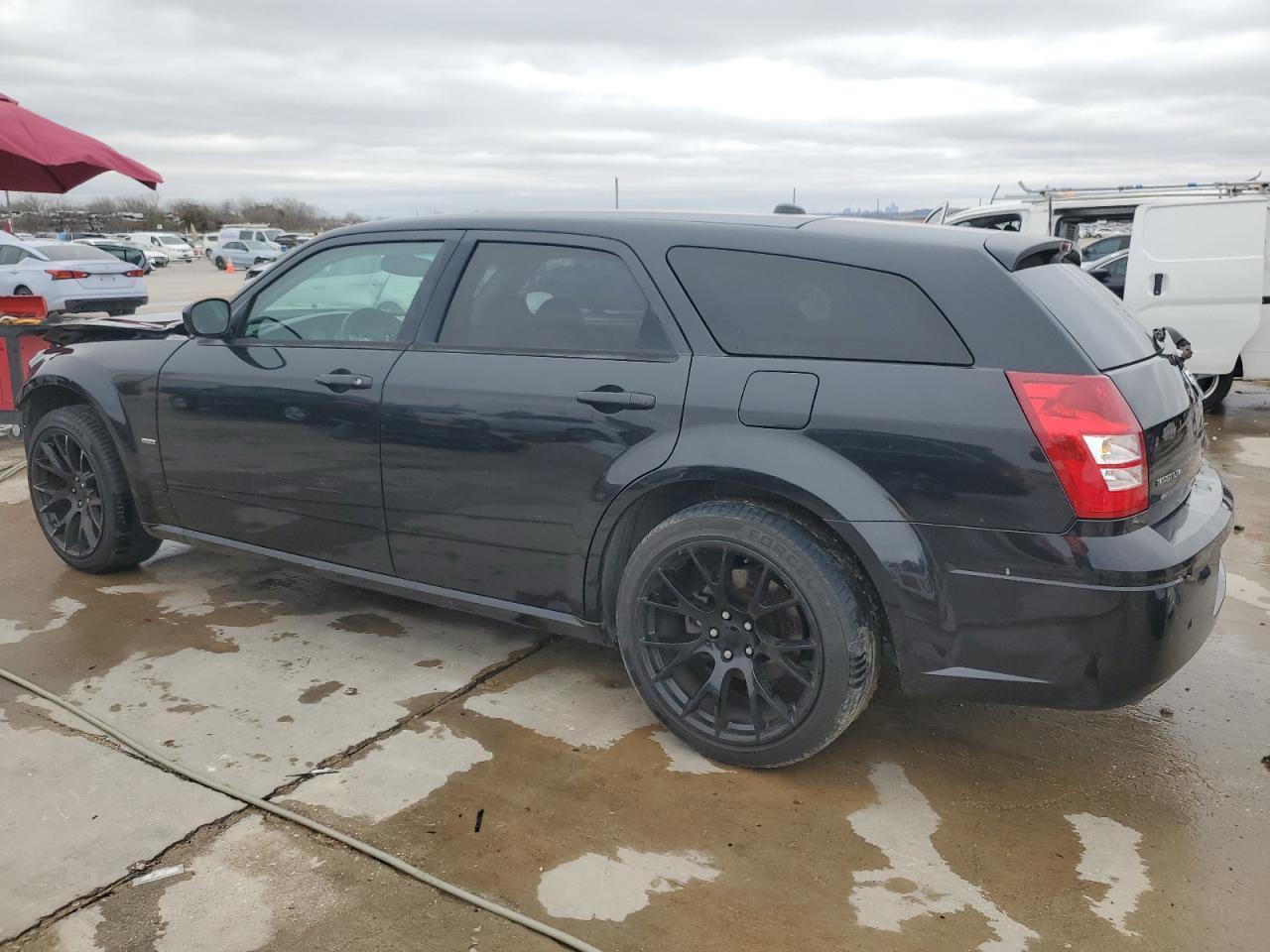 2005 DODGE MAGNUM