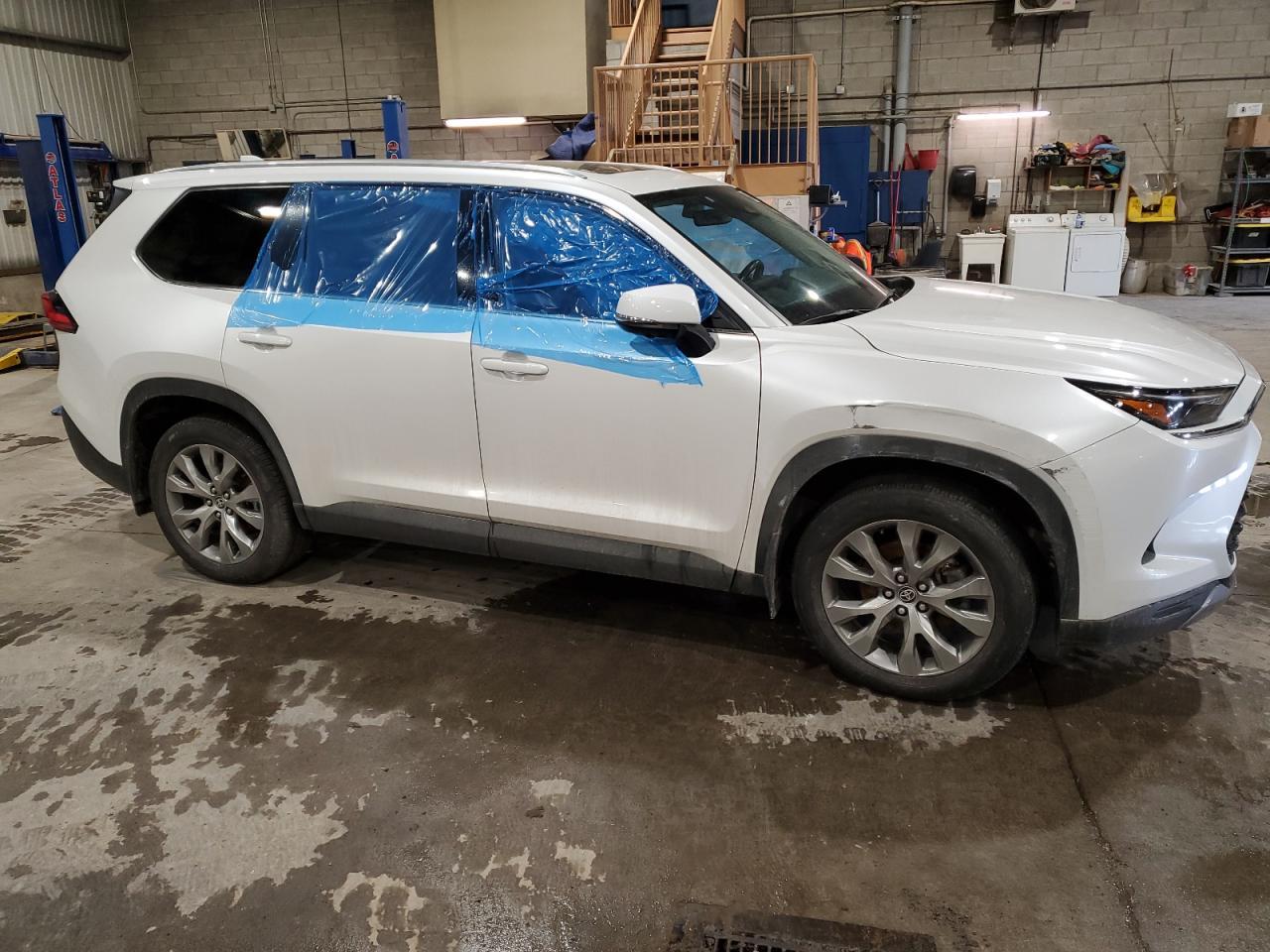 2024 TOYOTA HIGHLANDER