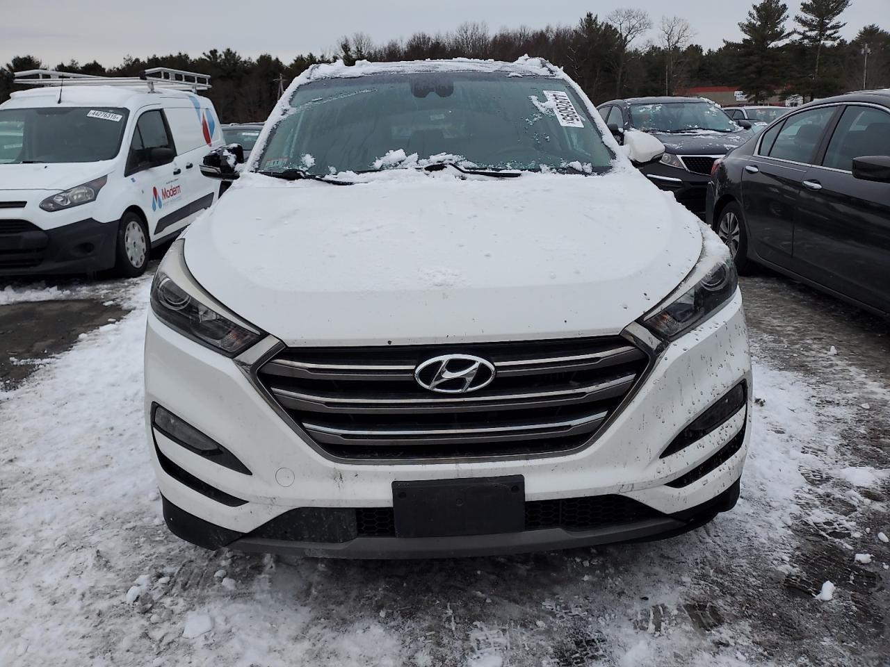 2016 HYUNDAI TUCSON