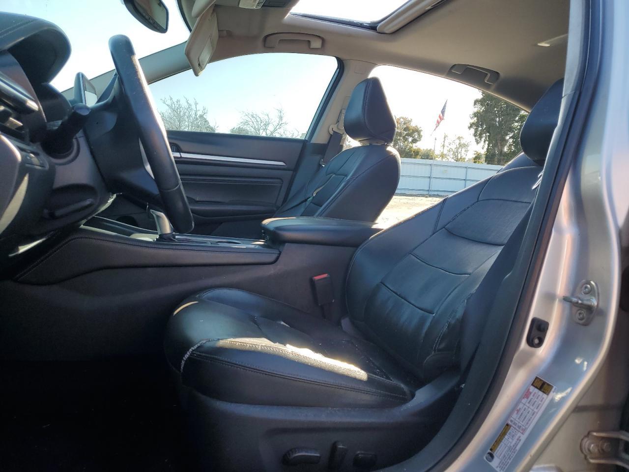 2019 NISSAN ALTIMA