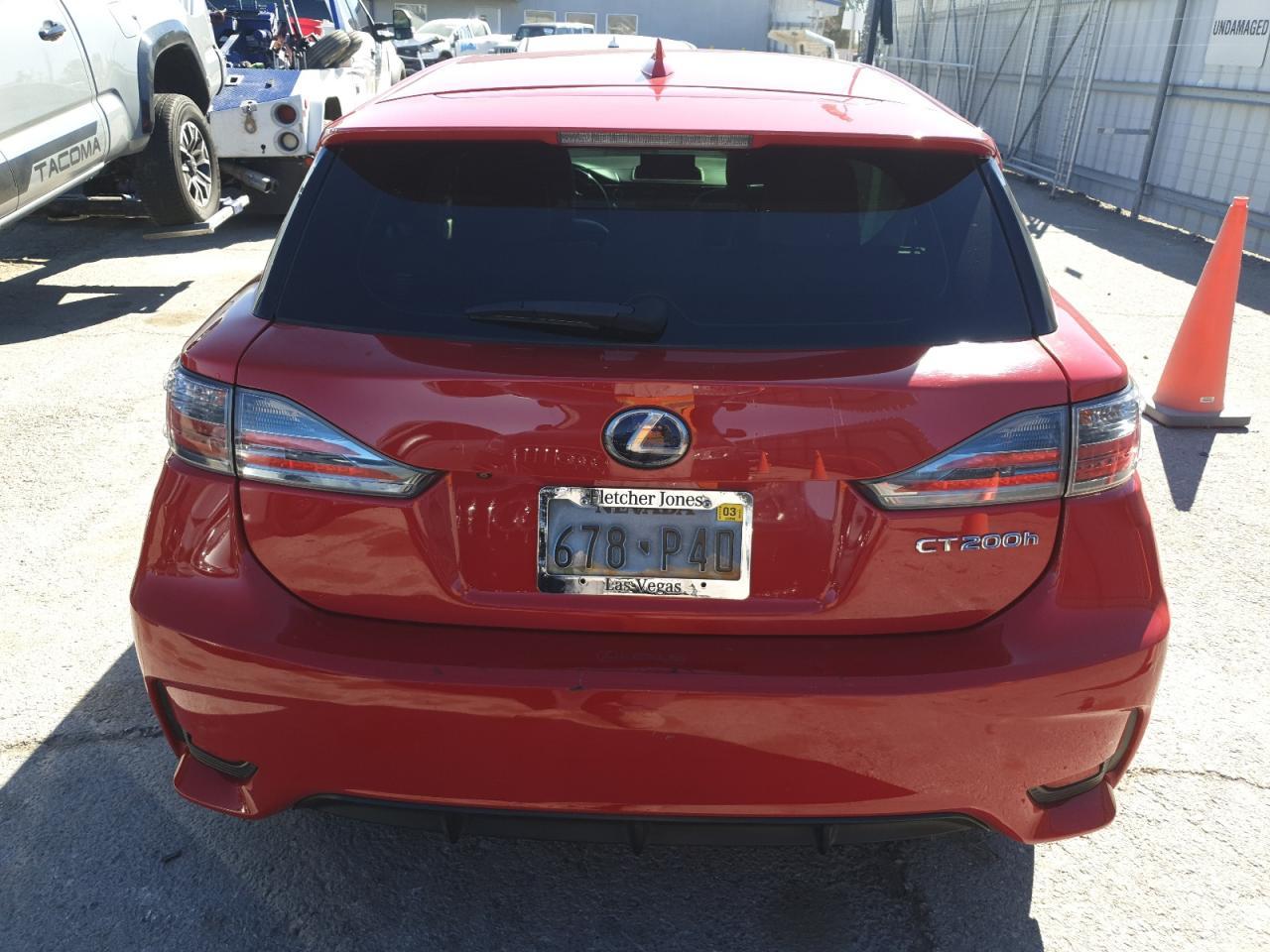 2016 LEXUS CT 200