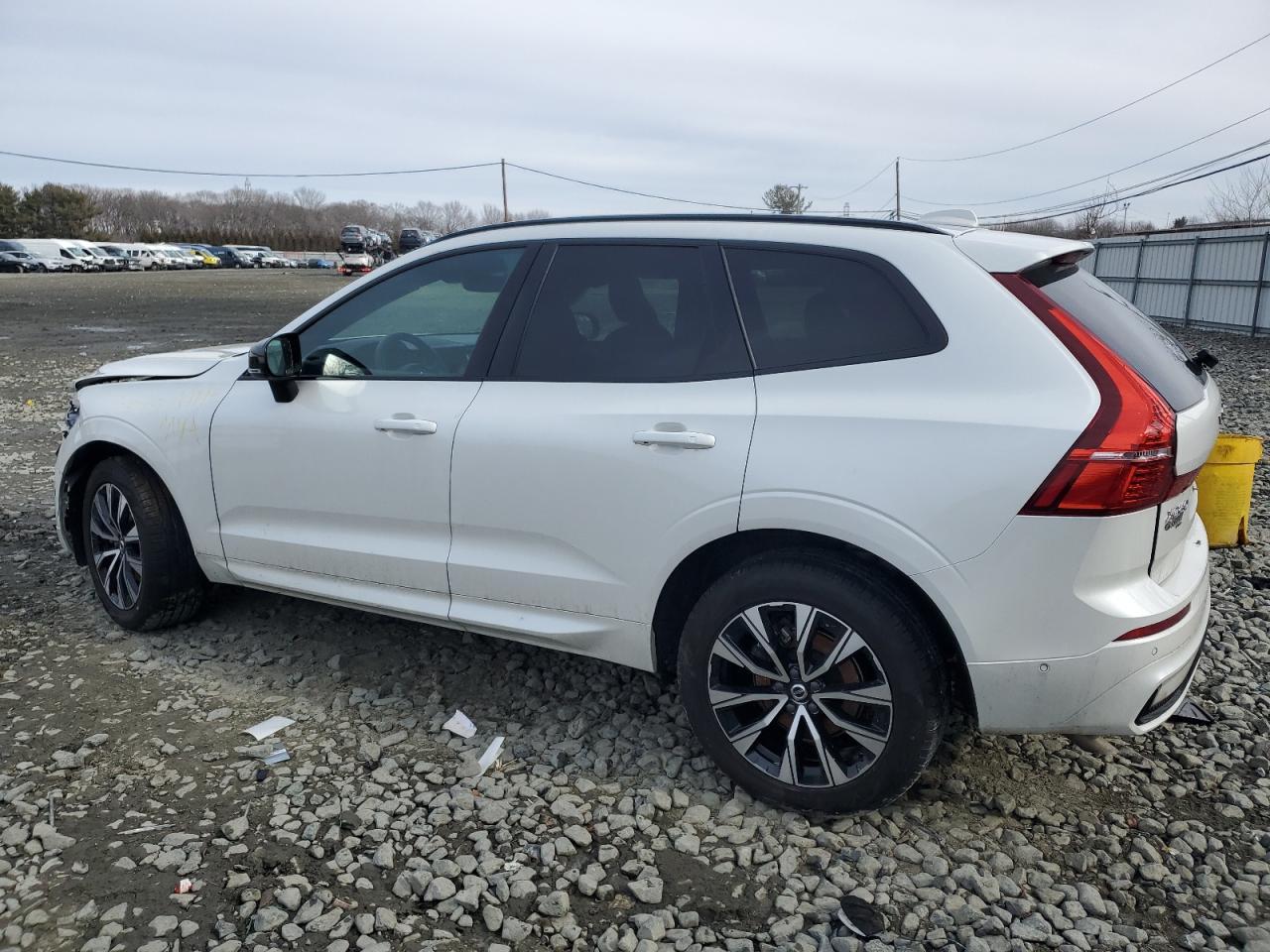2024 VOLVO XC60