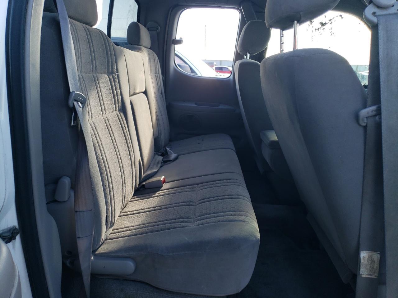 2003 TOYOTA TUNDRA